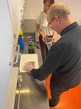 Teknologisk Institut og TekniClean bygger bro mellem teori og praktik 12