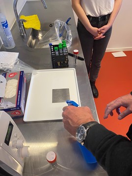 Teknologisk Institut og TekniClean bygger bro mellem teori og praktik 16